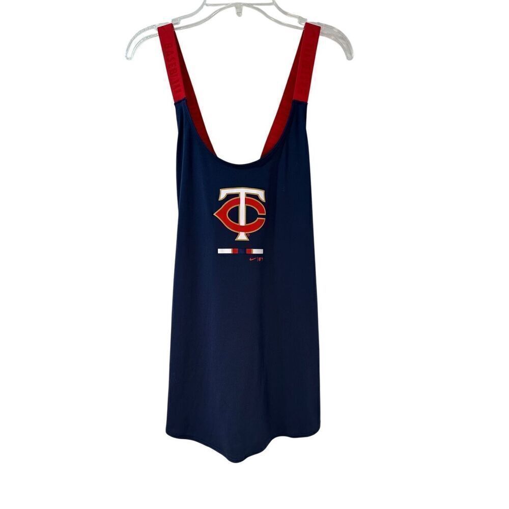 Nike Dri Fit Minnesota Twins women’s blue Red criss cross back size M. #28-1795